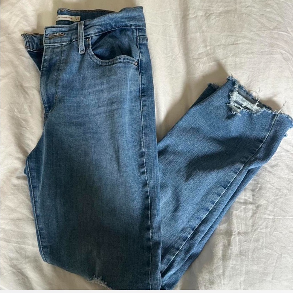 724 High Rise straight crop Levi Jeans